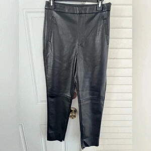 Lulus black faux leather pants - new with tags- size medium Q26